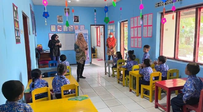 Cek Perkembangan Anak Sejak Dini dengan Skrining Kesehatan di TK
